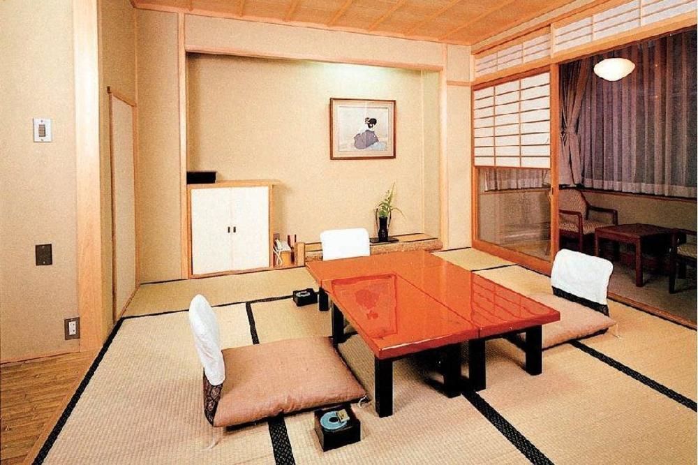 Tazuru Hotel เกียวโต ภายนอก รูปภาพ